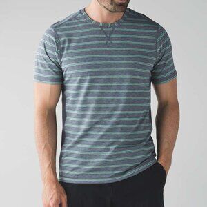 🍋 Lululemon 🍋 The Crew Metal Vent Tech Short-Sleeve Shirt, M